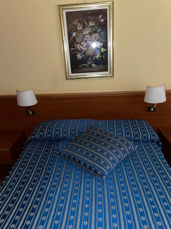 Hotel Fenicia Rzym Zewnętrze zdjęcie