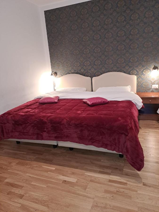Hotel Fenicia Rzym Zewnętrze zdjęcie
