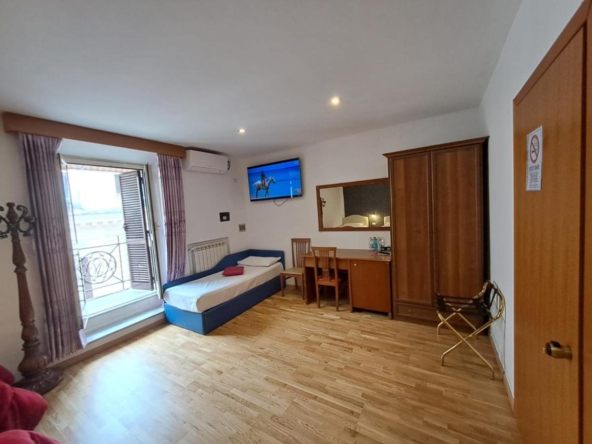 Hotel Fenicia Rzym Zewnętrze zdjęcie