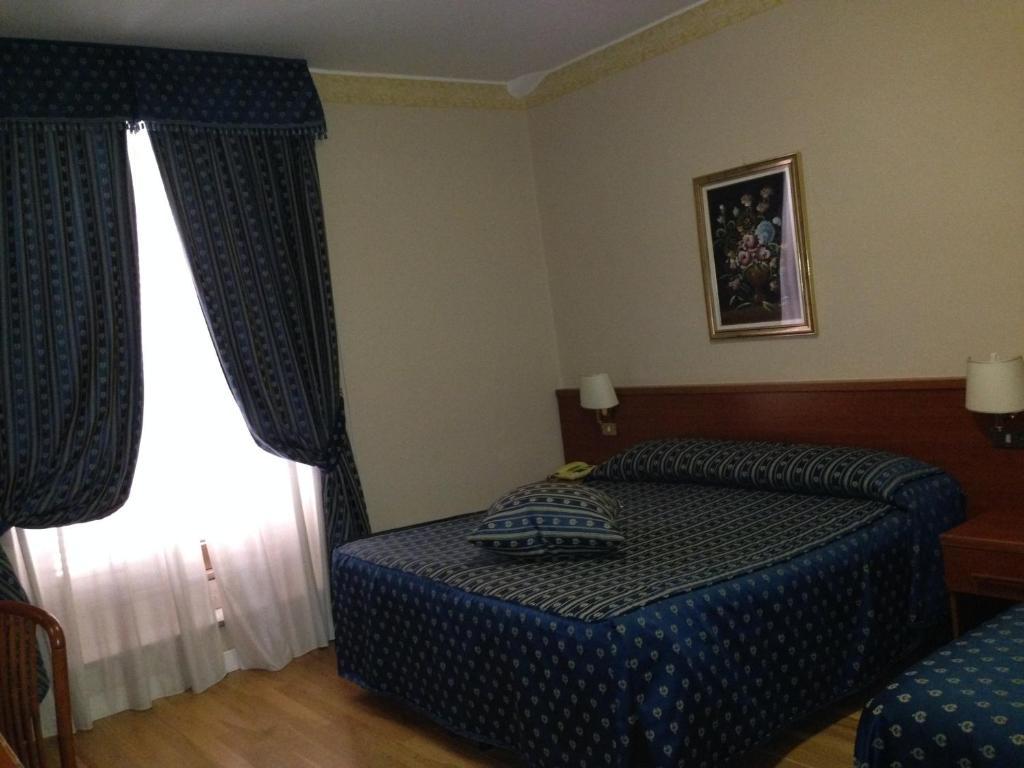 Hotel Fenicia Rzym Pokój zdjęcie